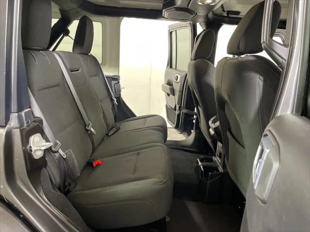 2023 Jeep Wrangler 4-Door Sahara 4x4