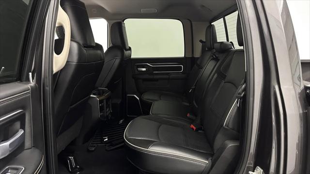 2024 Ram 3500 Laramie Crew Cab 4x4 8' Box
