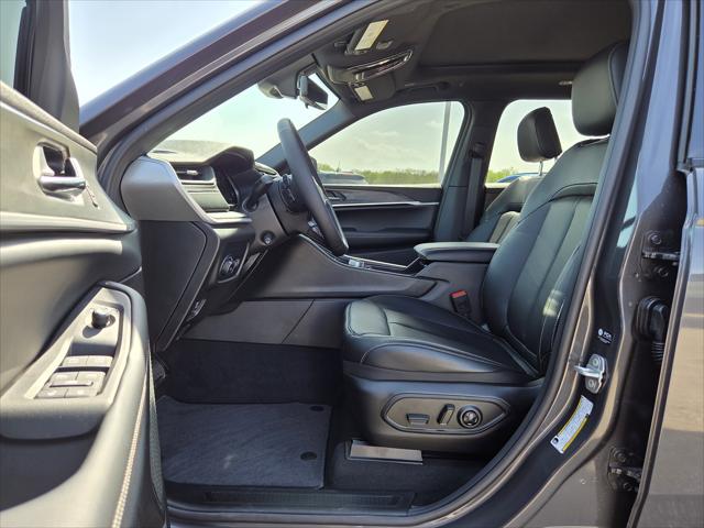 2026 Jeep Grand Cherokee Limited 4x2