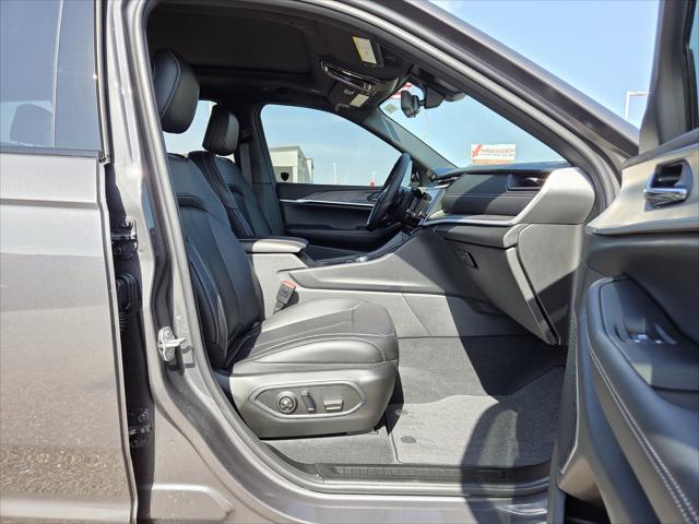 2026 Jeep Grand Cherokee Limited 4x2