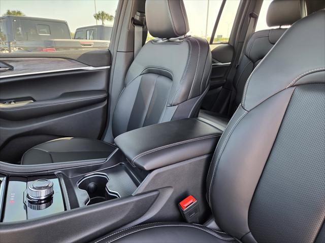 2026 Jeep Grand Cherokee Limited 4x2