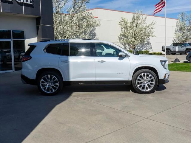 2026 GMC Acadia Denali AWD