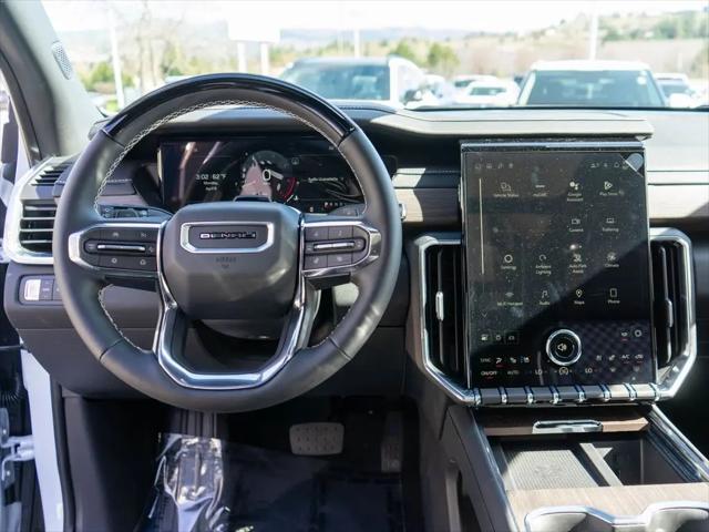 2026 GMC Acadia Denali AWD