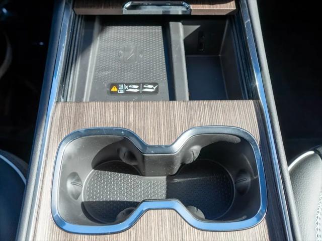 2026 GMC Acadia Denali AWD