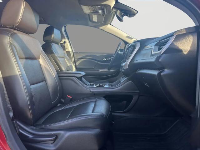 2022 GMC Acadia SLT