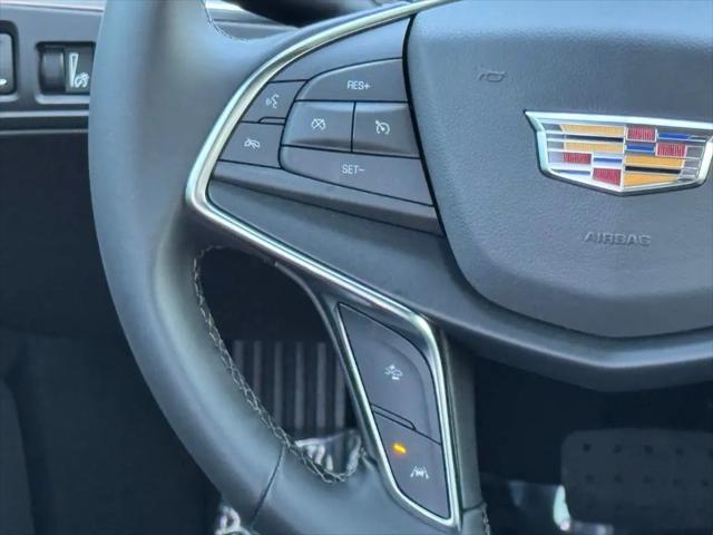 2026 Cadillac XT5 Luxury FWD