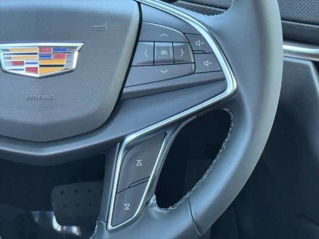 2026 Cadillac XT5 Luxury FWD