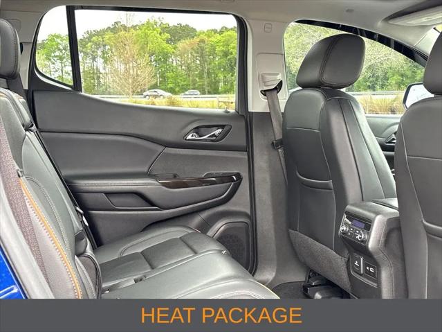 2023 GMC Acadia AWD AT4
