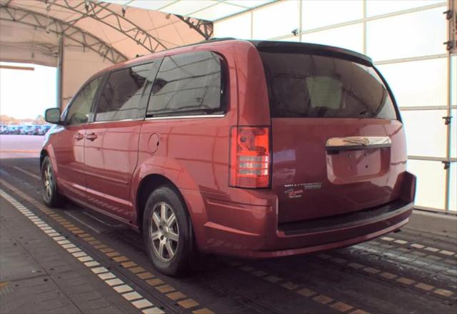 2008 Chrysler Town & Country Touring