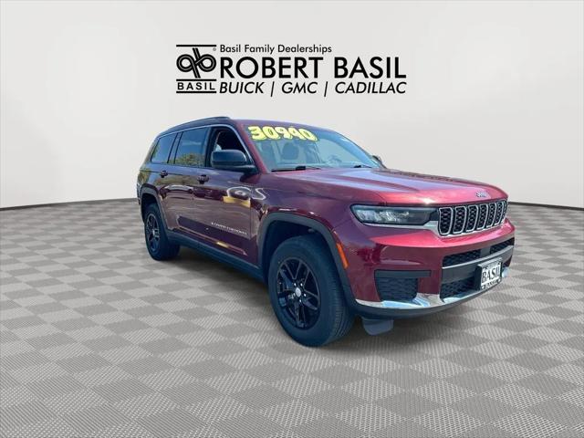 2023 Jeep Grand Cherokee L Laredo 4x4