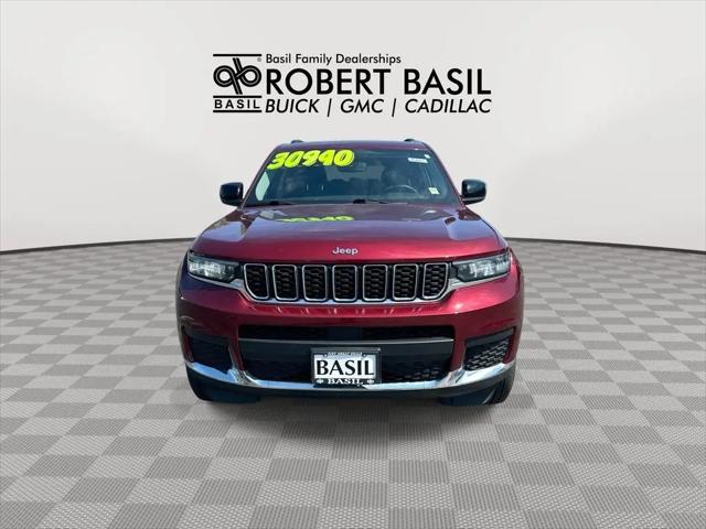 2023 Jeep Grand Cherokee L Laredo 4x4