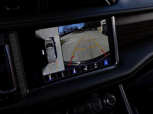 2024 GMC Yukon 4WD Denali