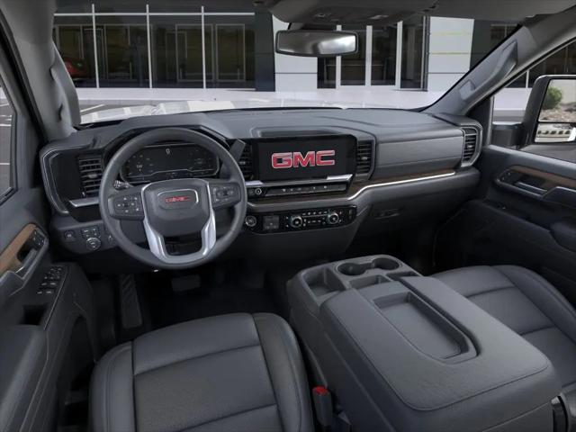 2026 GMC Sierra 2500HD Crew Cab, Standard Bed, SLT, 4WD