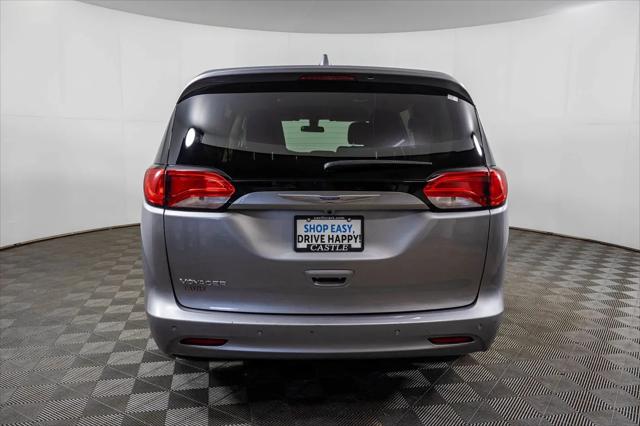 2020 Chrysler Voyager LX