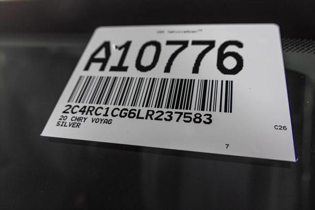2020 Chrysler Voyager LX