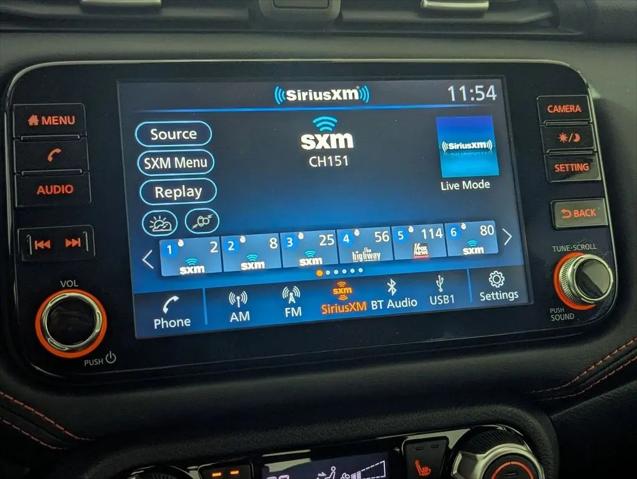 2025 Nissan Versa 1.6 SR