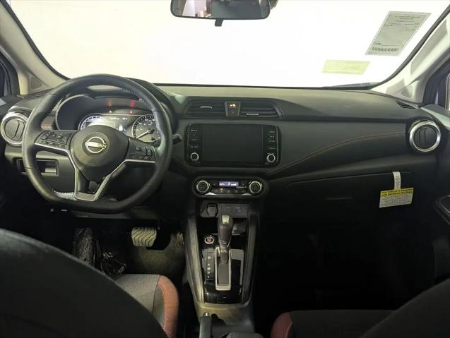 2025 Nissan Versa 1.6 SR