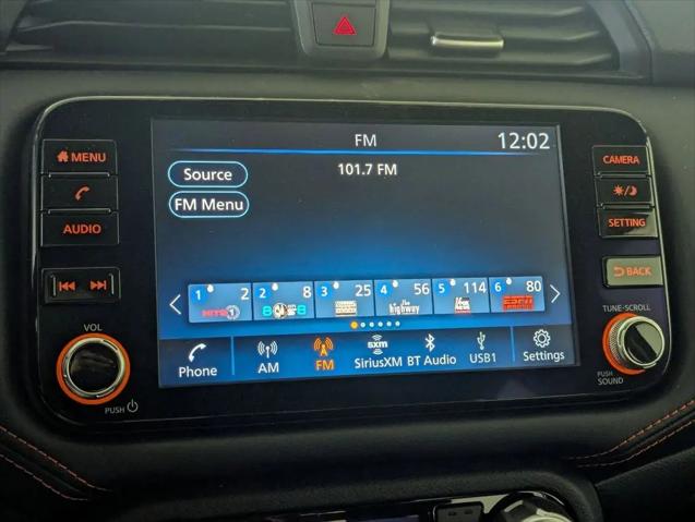2025 Nissan Versa 1.6 SR
