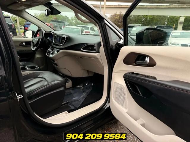 2019 Chrysler Pacifica Touring L