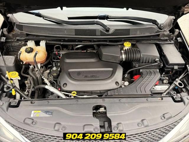 2019 Chrysler Pacifica Touring L