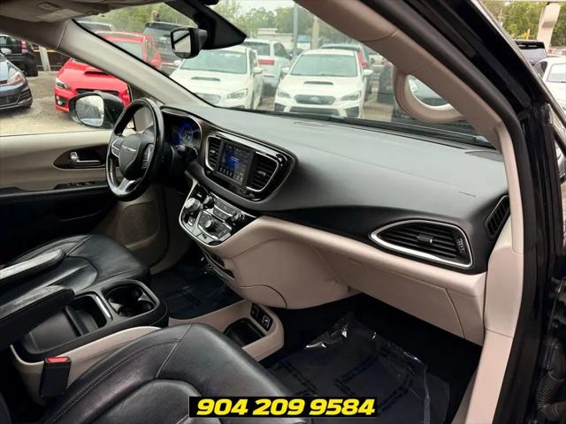 2019 Chrysler Pacifica Touring L