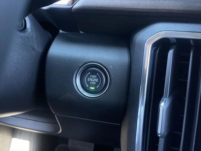 2026 GMC Acadia Denali Ultimate AWD