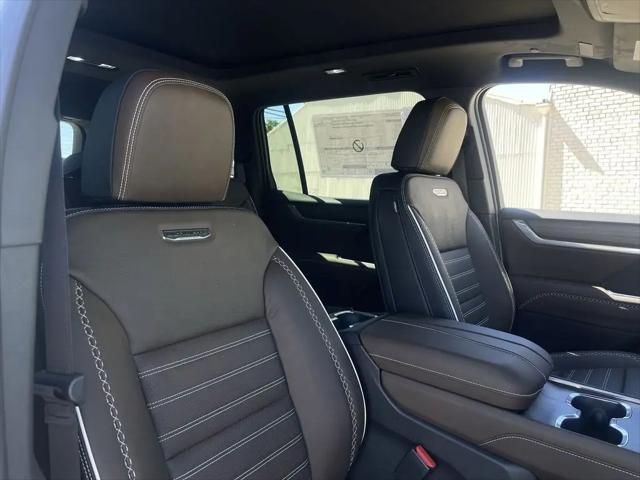 2026 GMC Acadia Denali Ultimate AWD