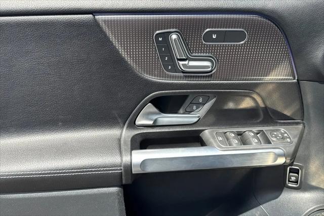 2023 Mercedes-Benz GLB GLB 250