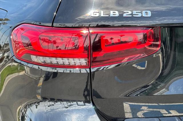 2023 Mercedes-Benz GLB GLB 250