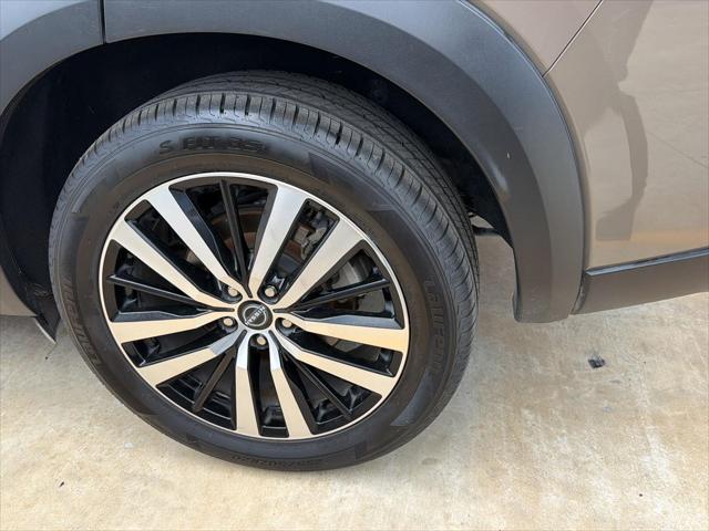 2023 Nissan Pathfinder Platinum - Photo 6