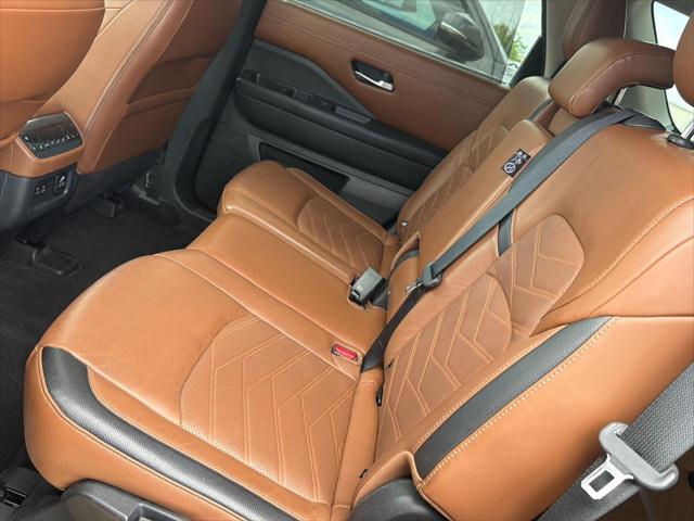 2023 Nissan Pathfinder Platinum - Photo 10