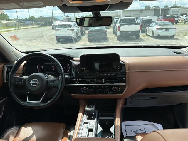 2023 Nissan Pathfinder Platinum - Photo 14