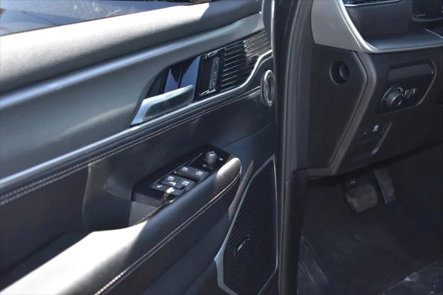 2026 Jeep Grand Wagoneer Upland 4x4