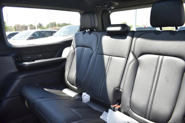 2026 Jeep Grand Wagoneer Upland 4x4
