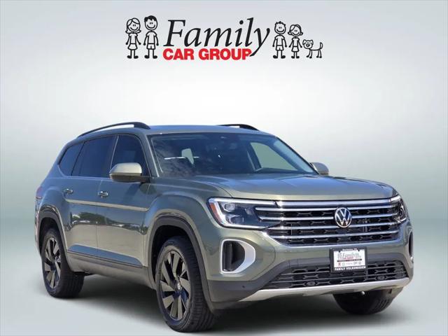 2026 Volkswagen Atlas SE with Technology
