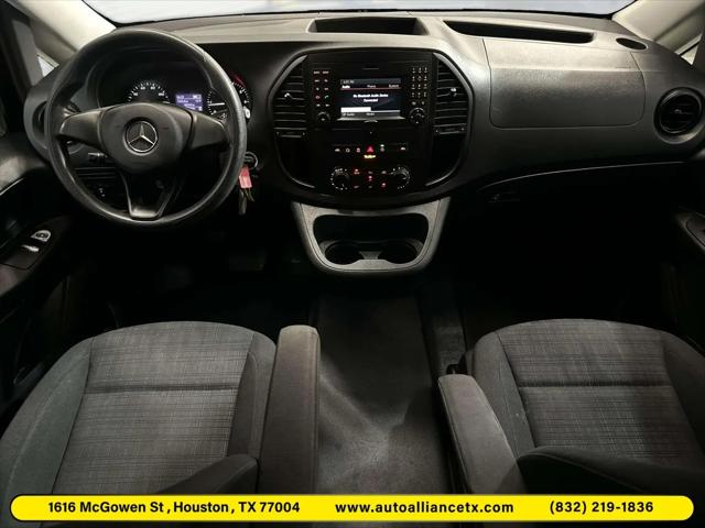 2019 Mercedes-Benz Metris Standard