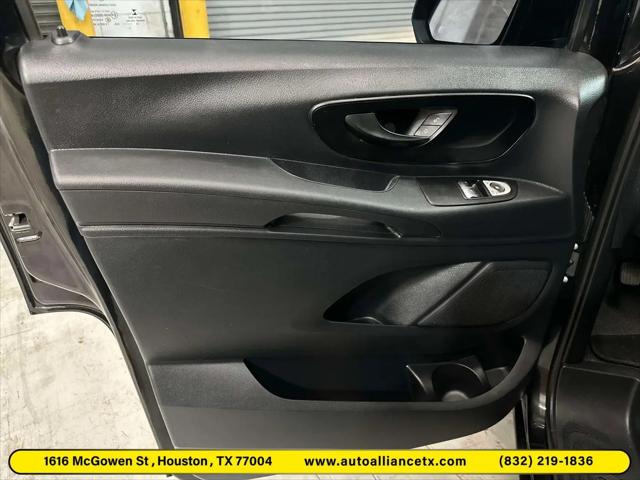 2019 Mercedes-Benz Metris Standard