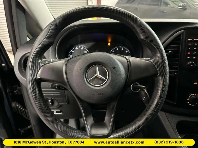 2019 Mercedes-Benz Metris Standard