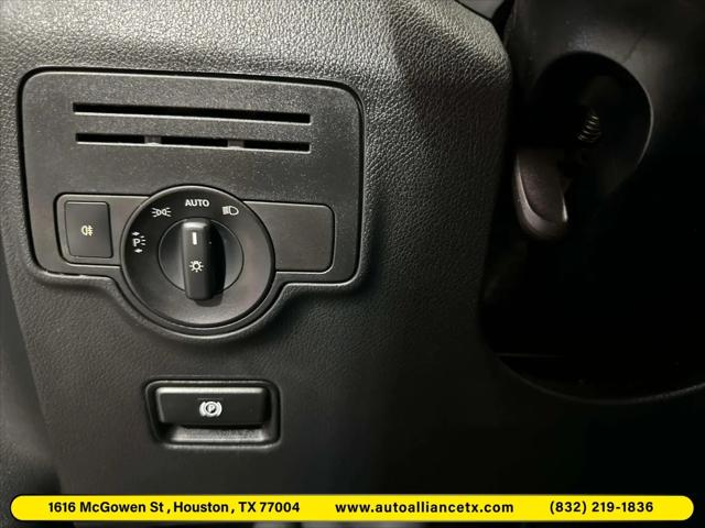 2019 Mercedes-Benz Metris Standard