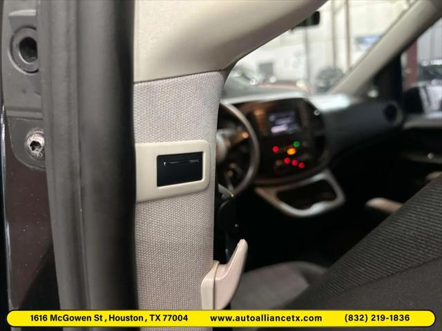 2019 Mercedes-Benz Metris Standard