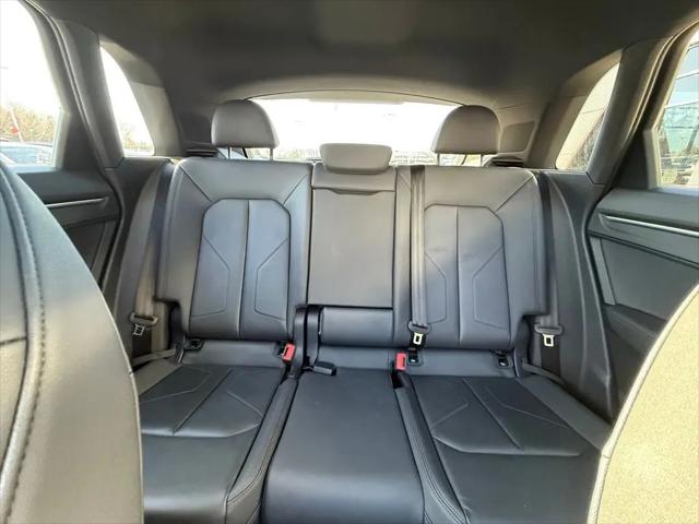 2023 Audi Q3 Premium 45 TFSI S line quattro Tiptronic