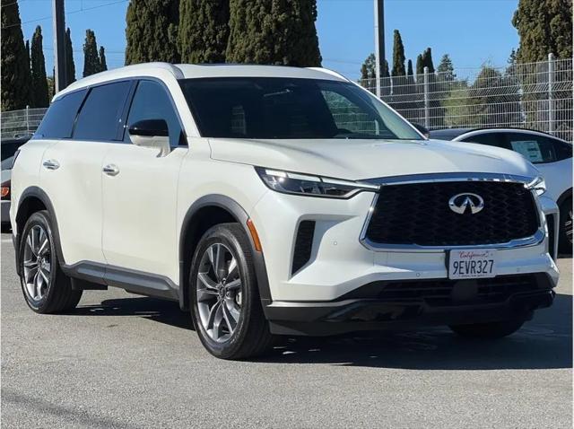 2023 INFINITI QX60 LUXE AWD