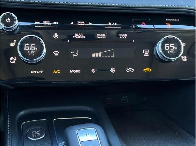 2023 INFINITI QX60 LUXE AWD