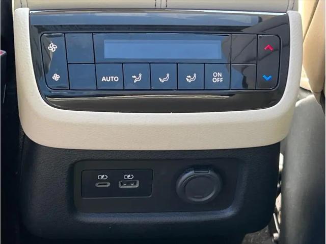 2023 INFINITI QX60 LUXE AWD