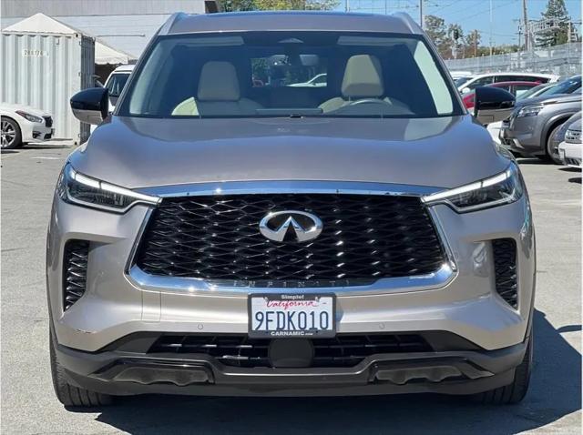 2023 INFINITI QX60 LUXE AWD