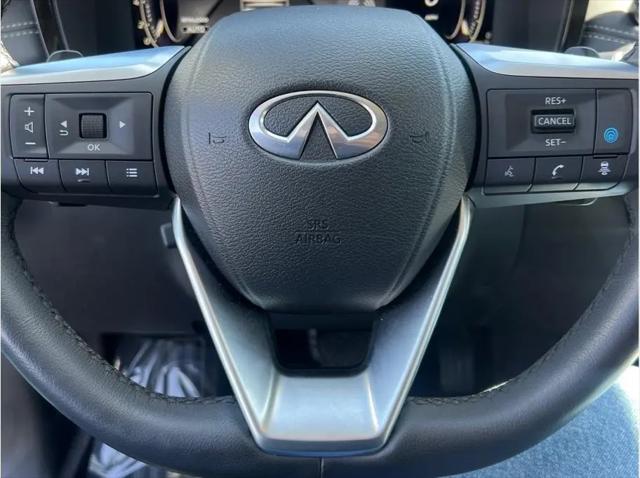 2023 INFINITI QX60 LUXE AWD