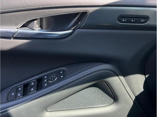 2023 INFINITI QX60 LUXE AWD
