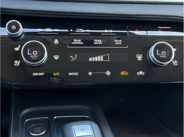 2023 INFINITI QX60 LUXE AWD