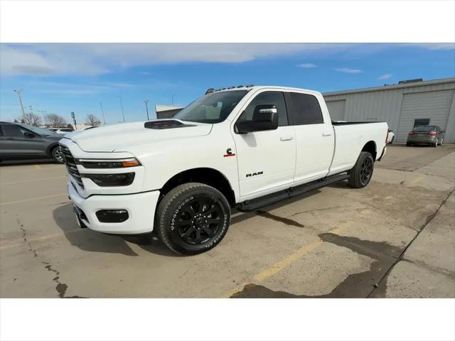 2026 Ram 3500 Laramie Crew Cab 4x4 8' Box