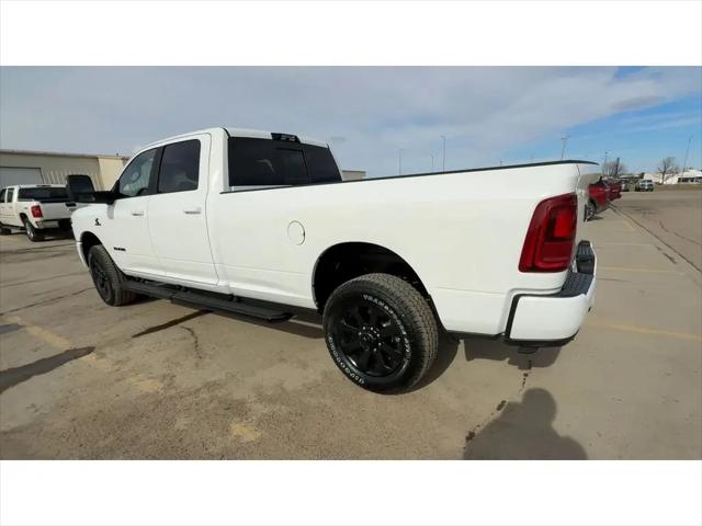 2026 Ram 3500 Laramie Crew Cab 4x4 8' Box